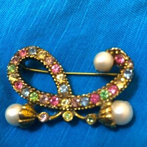 Vintage Brooch Beautiful, great gift 🎁